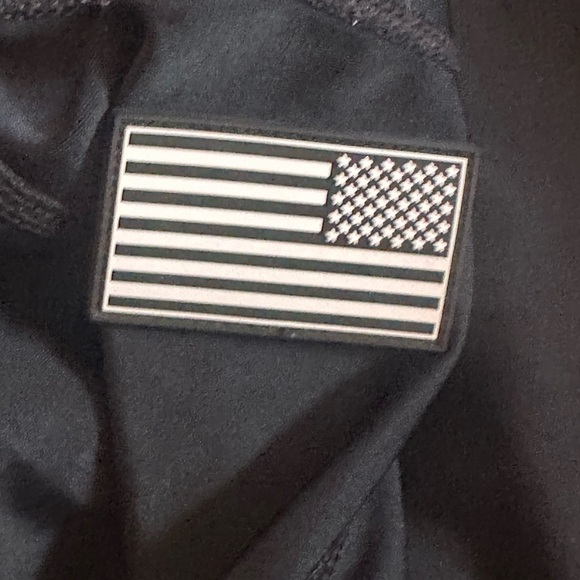 We The People Holsters Capris Women's Black High-Waisted Leggings - Picture 7 of 8